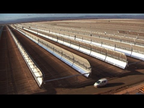 Aux portes du Sahara, un parc solaire pour éclairer le Maroc