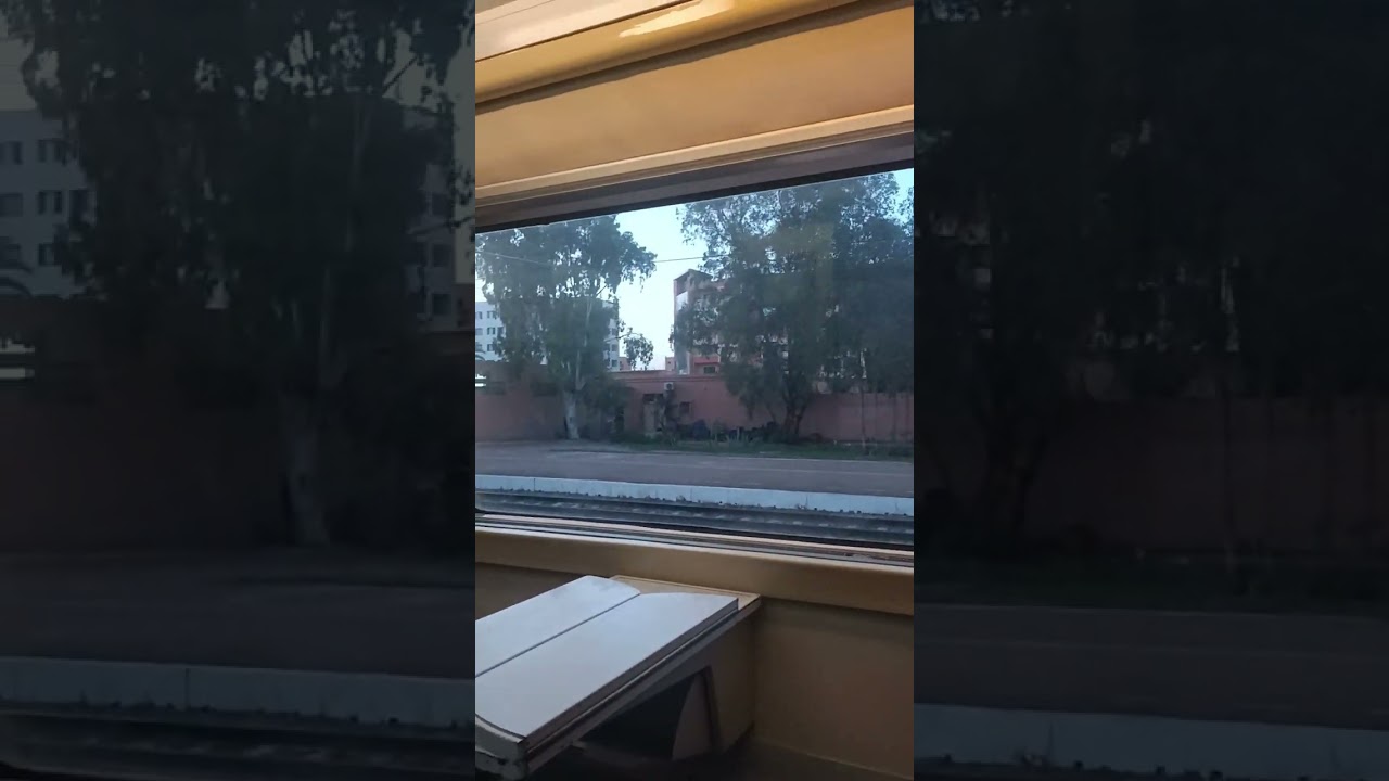 ONCF MOROCCO FIRST CLASS CABIN TRAIN  AT 05.00AM/CABINE DU TRAIN 1ère CLASSE ONCF MAROC À 05.00 AM :