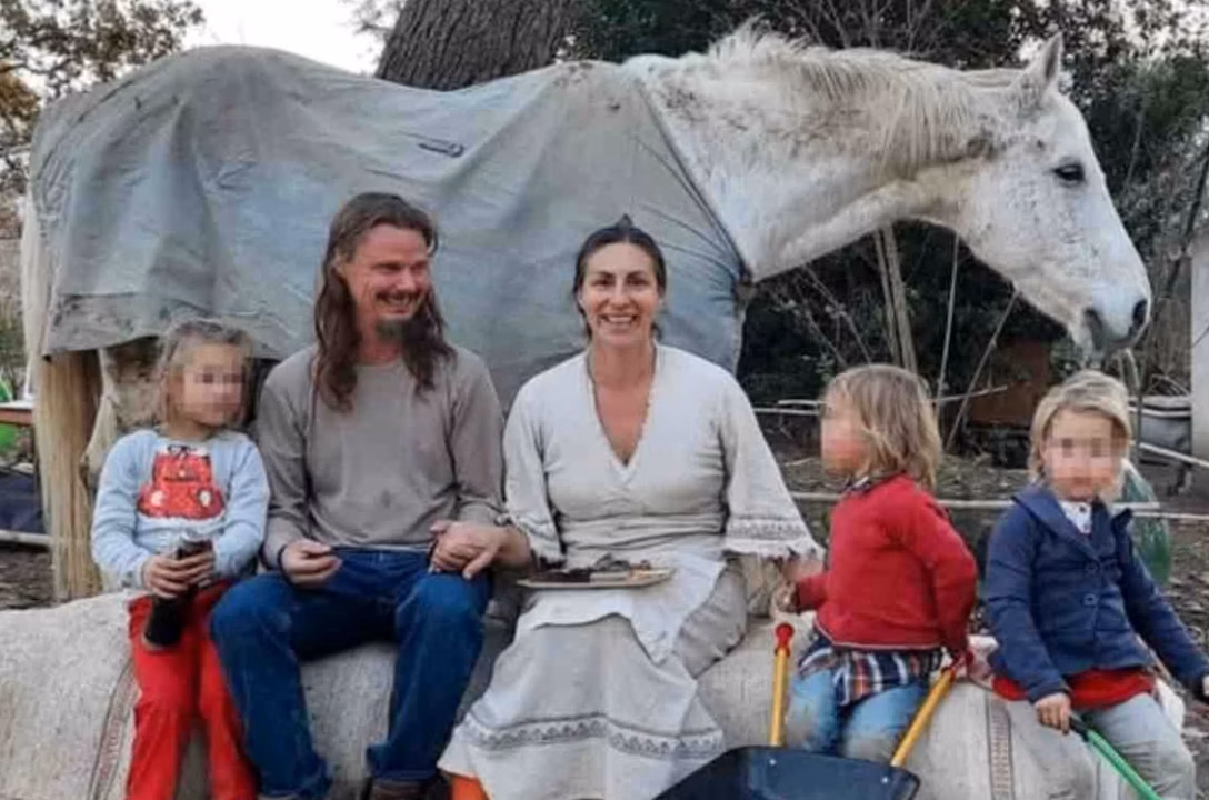 « Dépenses doublées » : ce couple décide de tout quitter pour un tour du monde en famille avec leur fille de 6 ans
