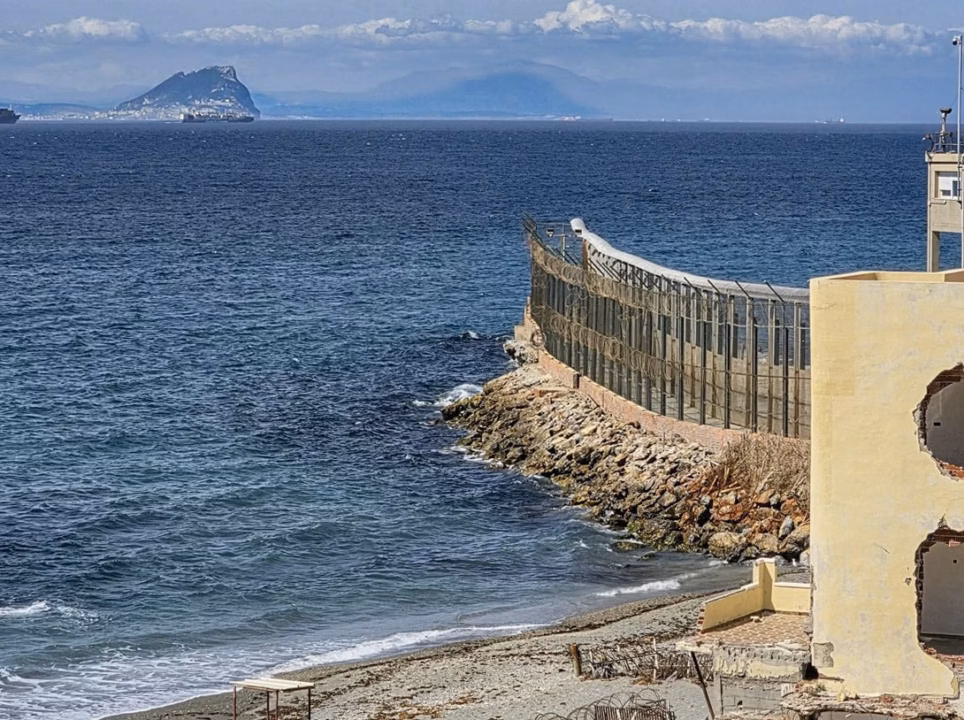 Crise à Ceuta : quand le silence d’un État trahit l’abandon de sa jeunesse